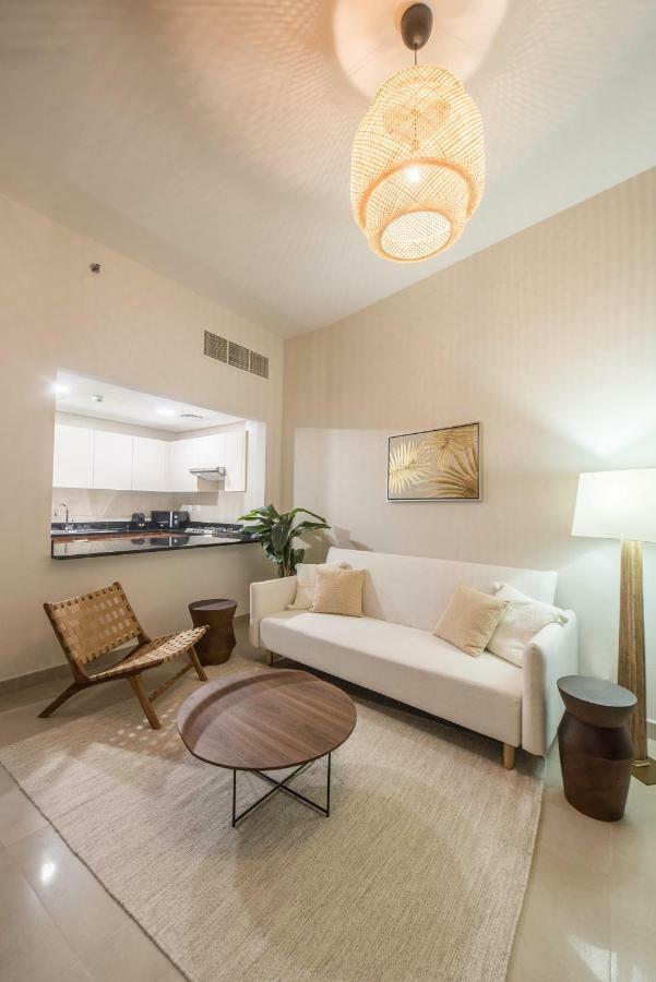 Fantastay Sparkle Tower Luxury 1 Br Dubai Eksteriør billede