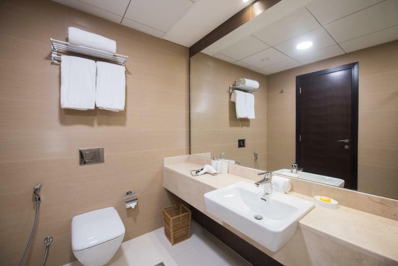Fantastay Sparkle Tower Luxury 1 Br Dubai Eksteriør billede