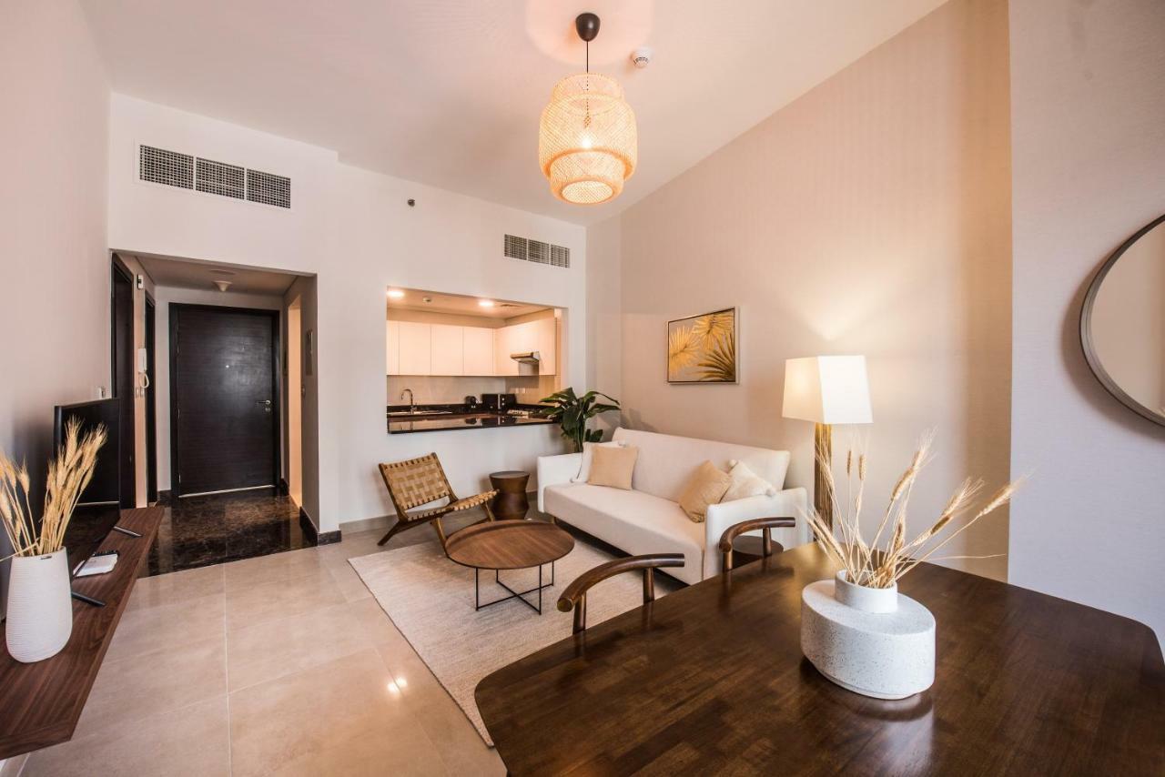 Fantastay Sparkle Tower Luxury 1 Br Dubai Eksteriør billede